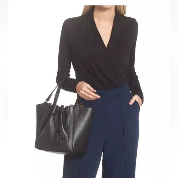 COPY - TORY BURCH Black McGraw Dragonflly, NWOT! AUTHENTIC!! - Picture 2 of 9